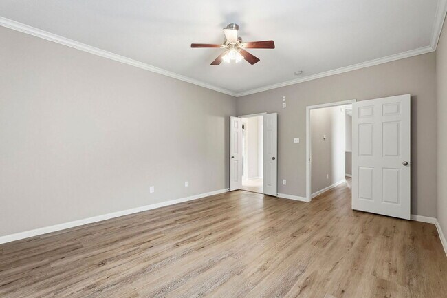 Building Photo - 4434 Mallow St