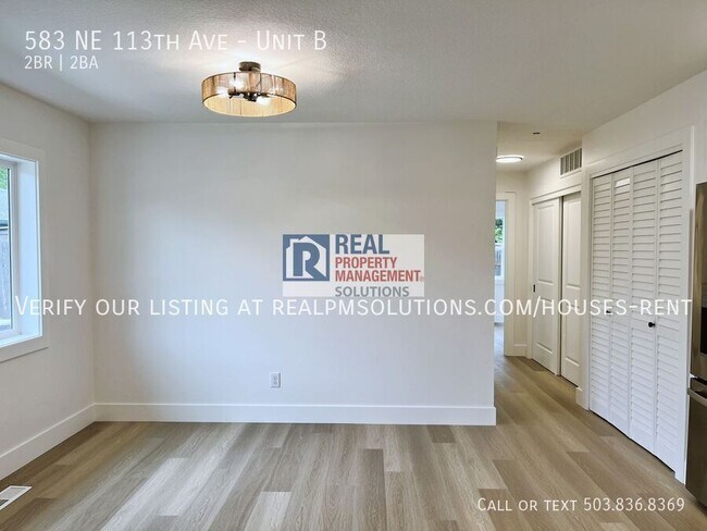 Building Photo - 583 NE 113th Ave