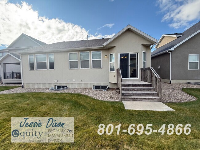 Building Photo - 1369 Carriage Chase Dr