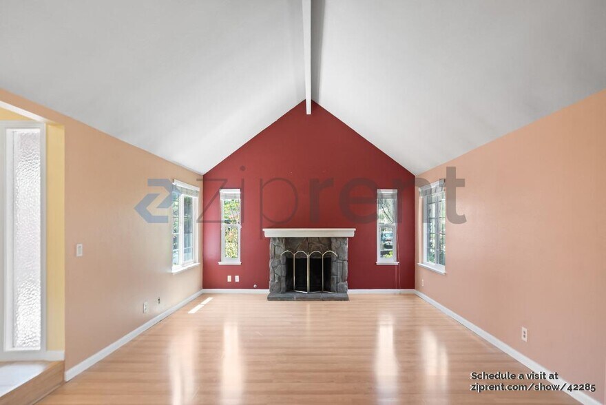 Building Photo - 279 Tordo Ct
