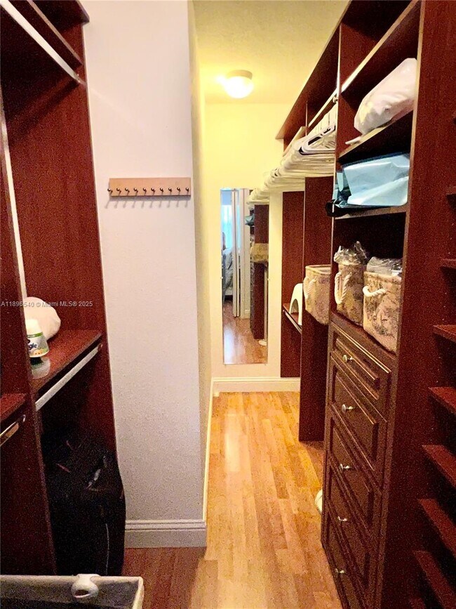 Building Photo - 15689 SW 106th Ln