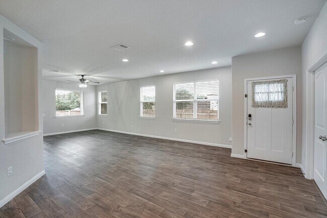 Building Photo - 14201 Handel Dr