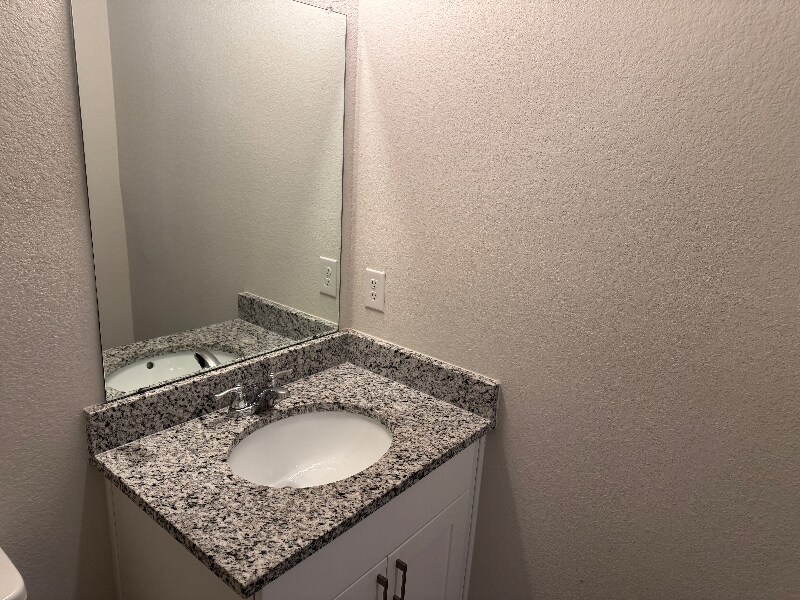 Building Photo - 15520 Taylorcrest Dr