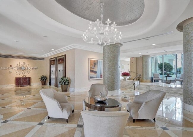 Building Photo - 6917 Collins Ave