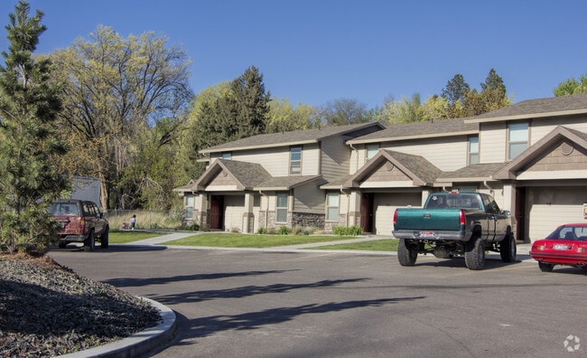 Building Photo - Payette Townhomes