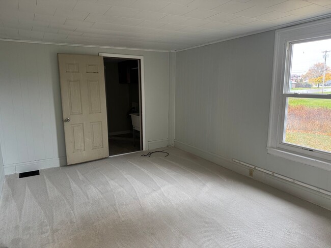 Building Photo - 983 US HWY 11