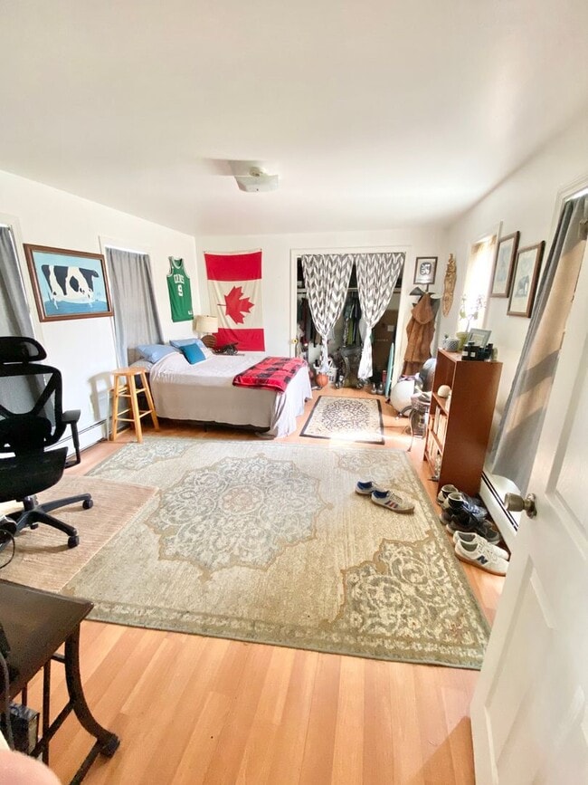 Building Photo - 48 Intervale Ave