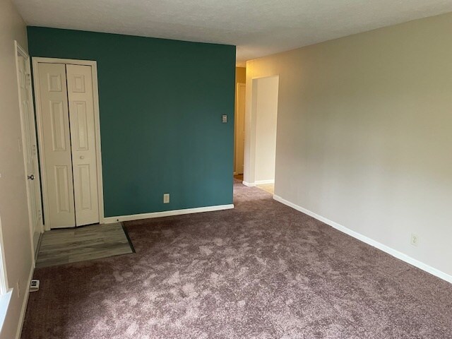 Family room - 9103 Cedarwood Dr