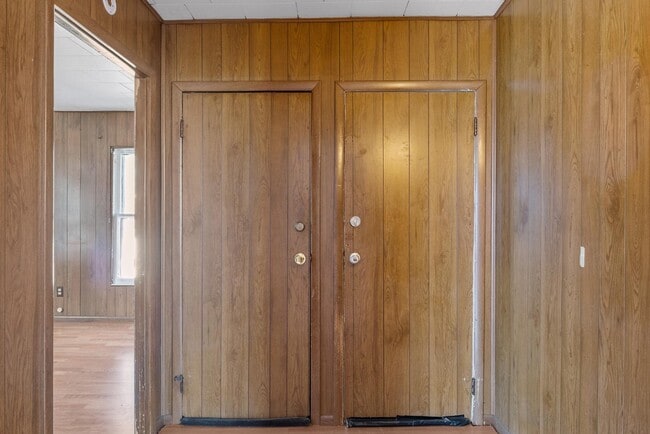 Building Photo - 213 Fletcher Ave