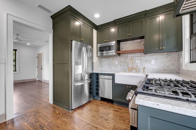 Building Photo - 1504 Isabel Ct