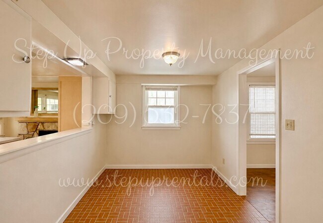 Building Photo - 21313 Phoenix Lake Rd