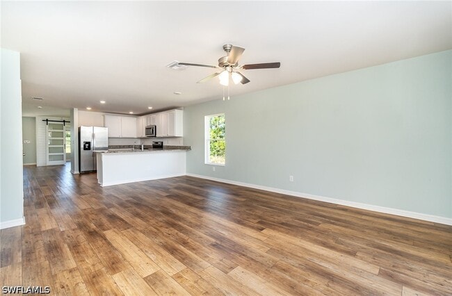 Building Photo - 165 Blackstone Dr