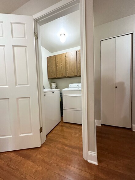 Laundry + pantry - 2572 14th Ave W