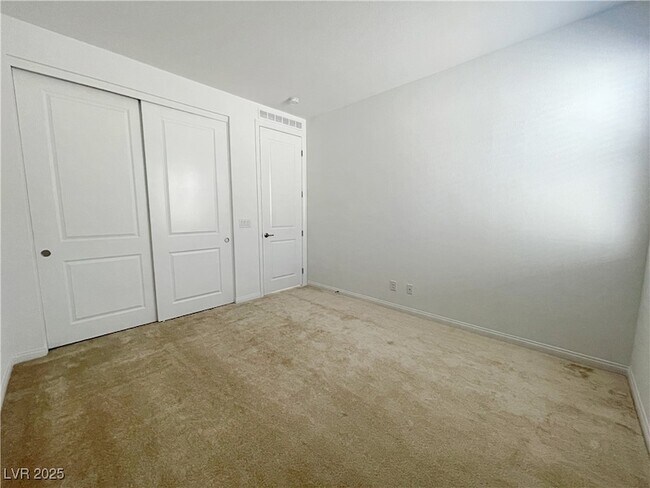 Building Photo - 8820 Scalpay St