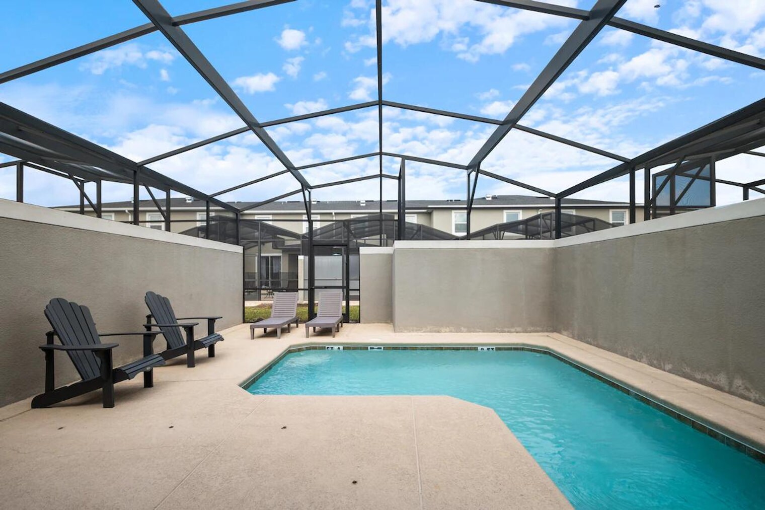 Building Photo - 4369 Quote St