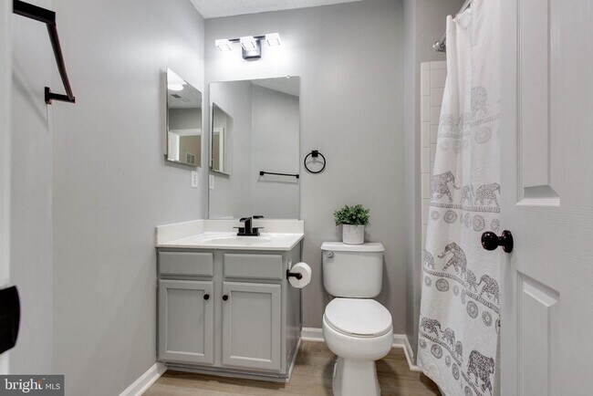 Building Photo - 1734 Sea Pine Cir