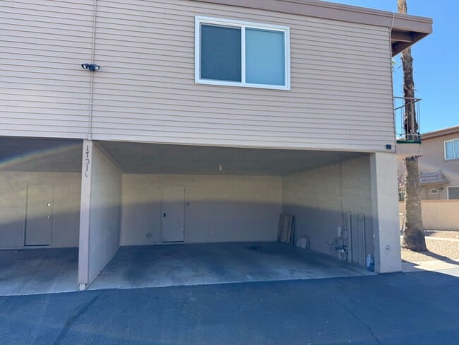 Building Photo - 17014 E Calle Del Oro