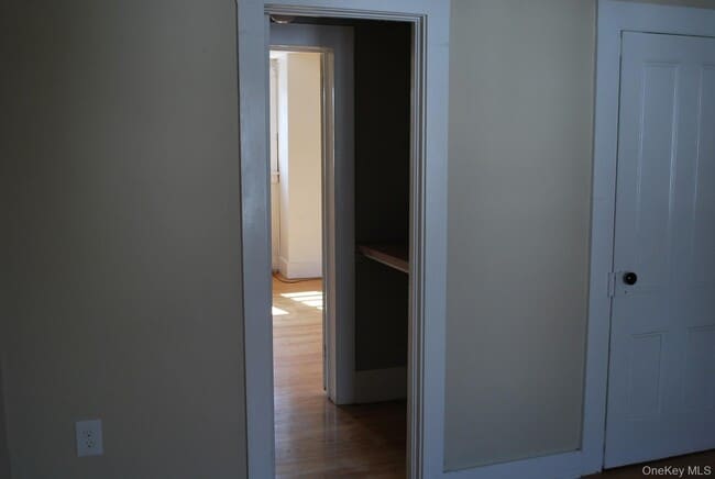 Building Photo - 35 Oakland Ave