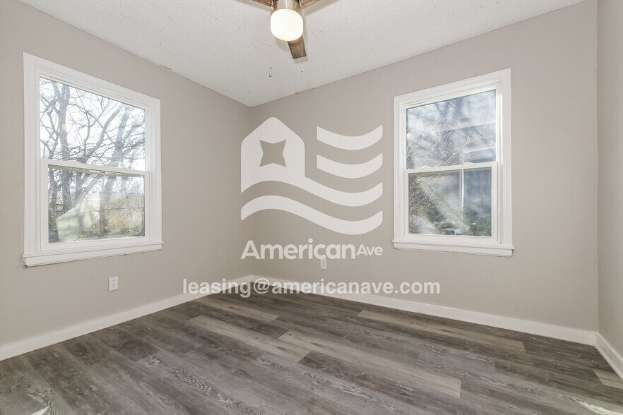 Building Photo - 7901 Brooklyn Ave