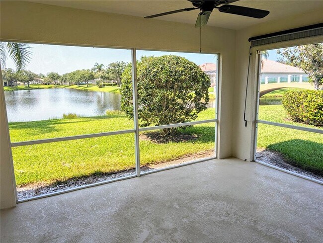 Building Photo - 5557 Avellino Pl