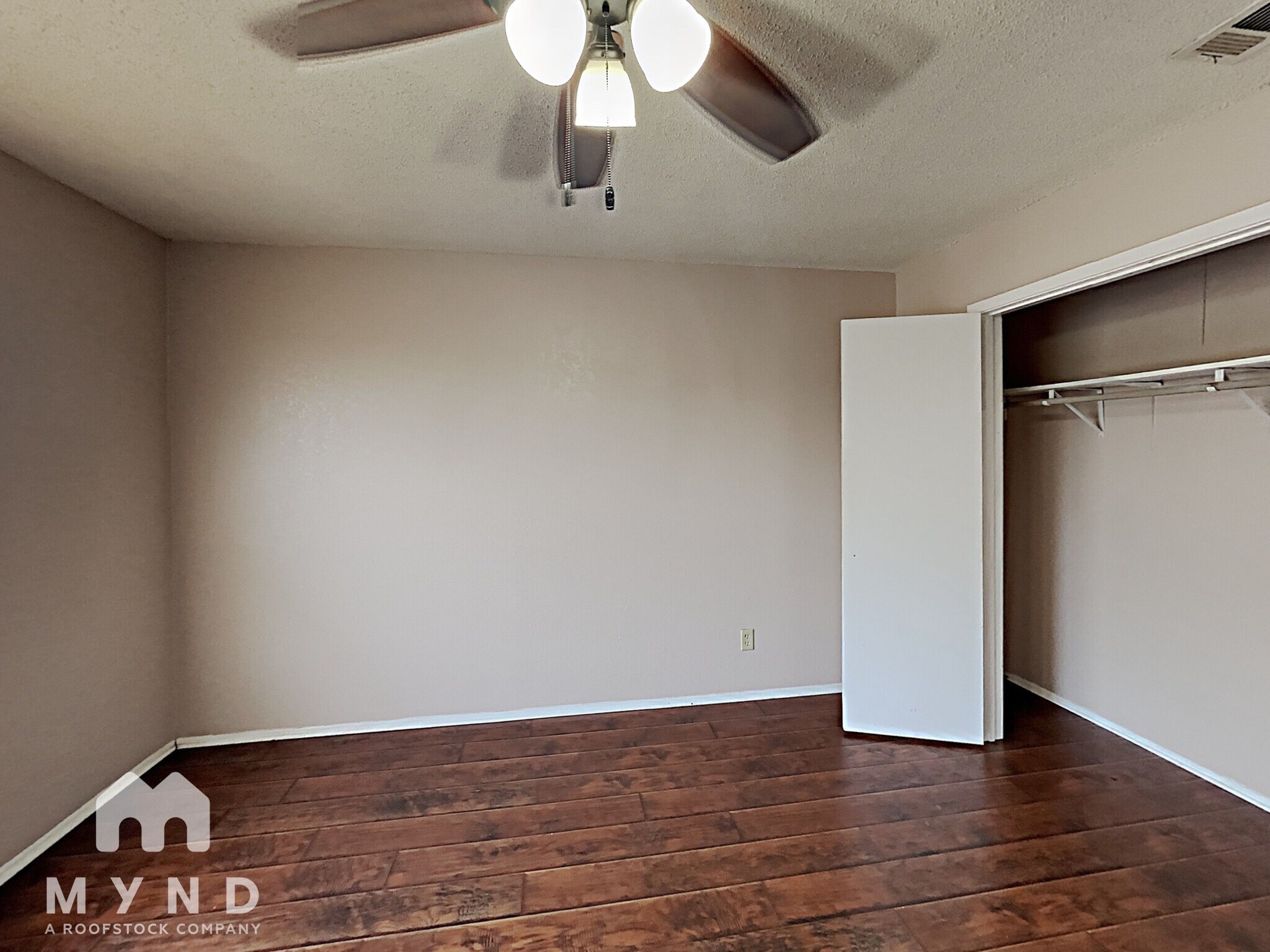 Building Photo - 5515 Brookview Ct