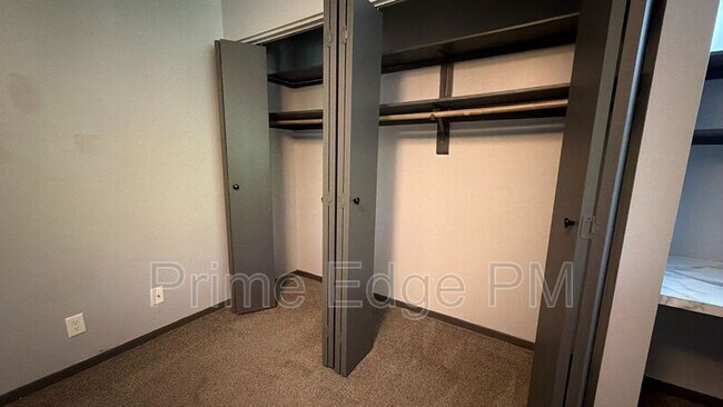 Building Photo - 2343 B St