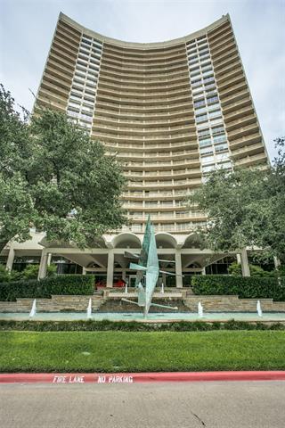 Building Photo - 6211 W Northwest Hwy