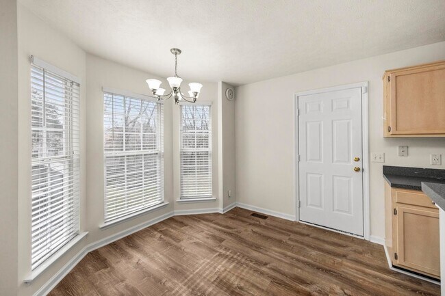 Building Photo - 7028 Sugarplum Rd