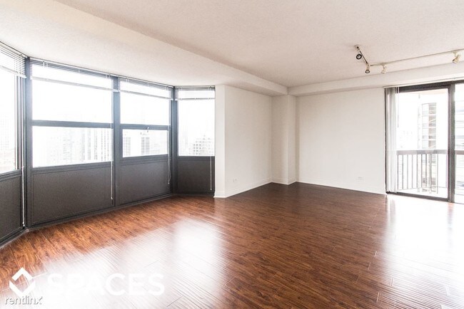 Building Photo - 1133 N Dearborn St