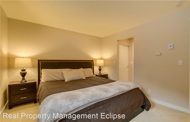 Building Photo - 12036 100th Ave NE