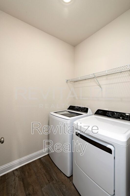 Building Photo - 14543 Dayton Cir