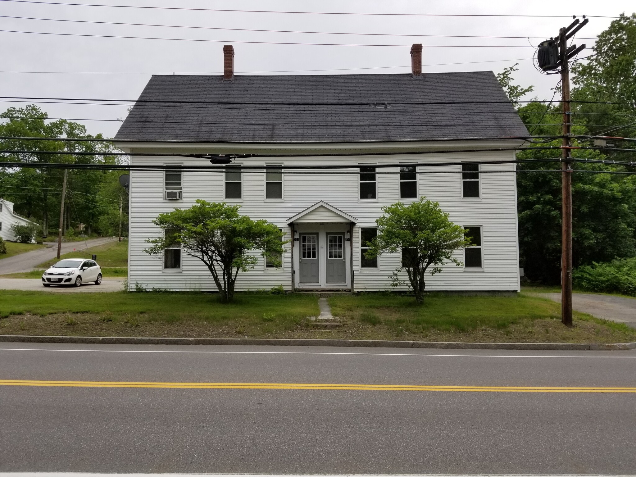 Building Photo - 353 N State St