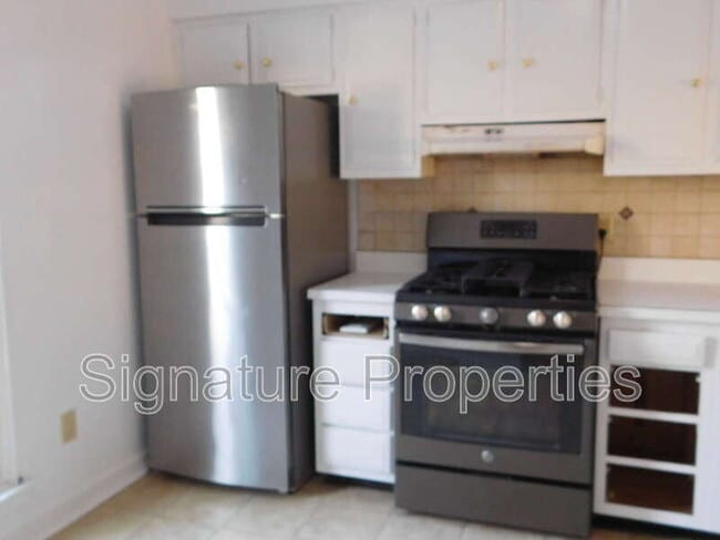 Building Photo - 10192 Iron Mill Rd