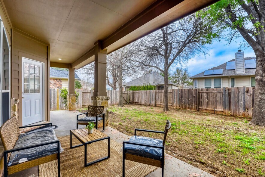 Building Photo - 4216 Flat Stone Ct