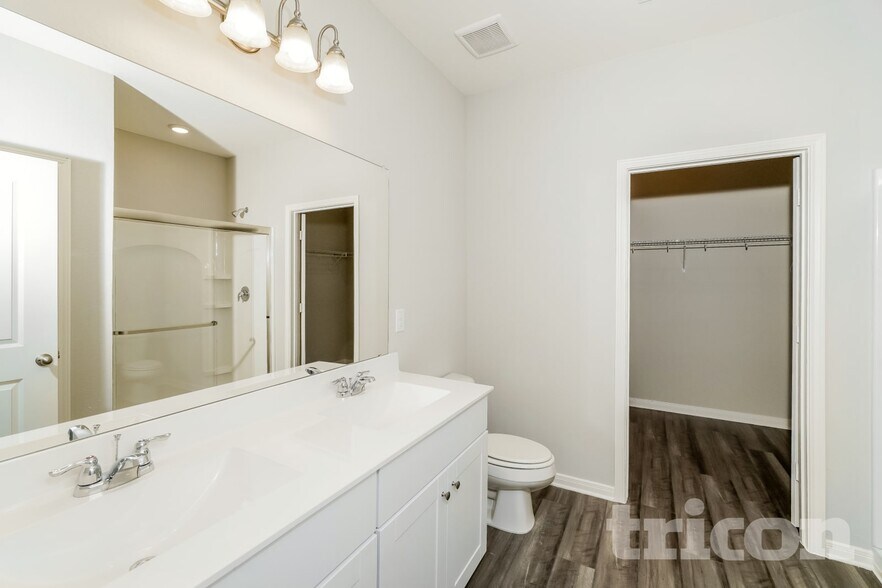 Building Photo - 7411 Boa Holw