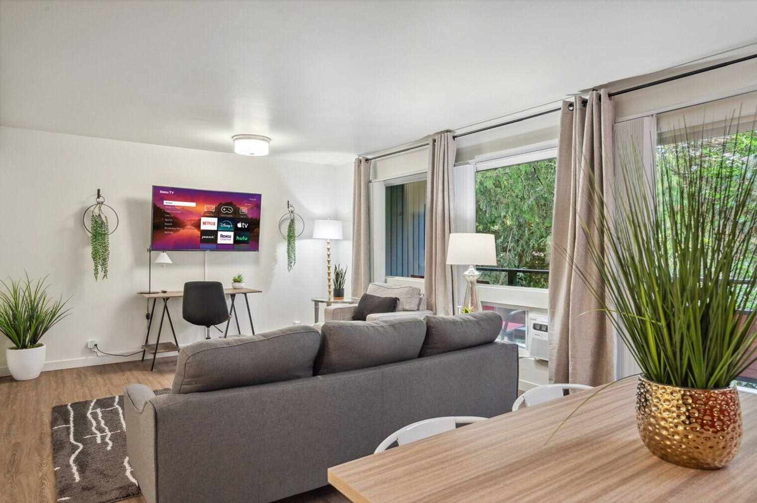 Building Photo - 436 102nd Ave SE