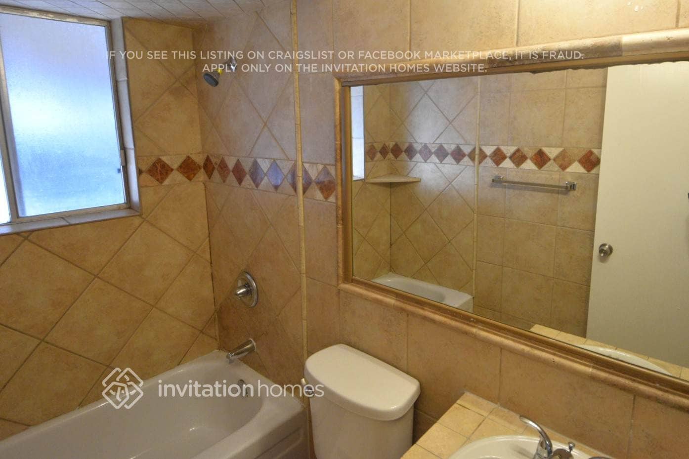 Building Photo - 3735 W Columbine Dr