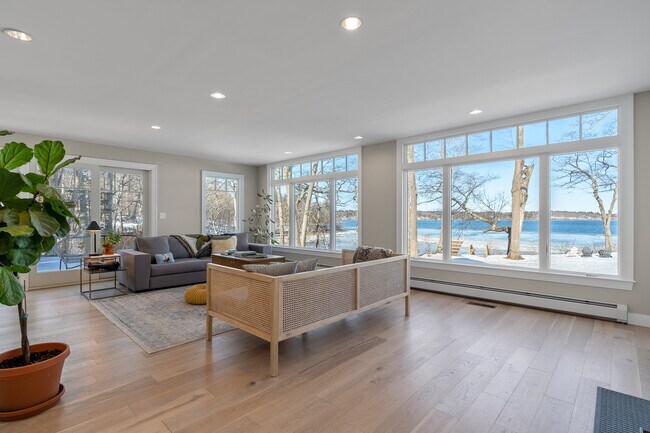 Building Photo - 44 Eagles Ln