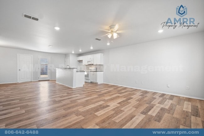 Building Photo - Easy Living Starts at AMRR: 3 Bedroom In Frenship ISD!