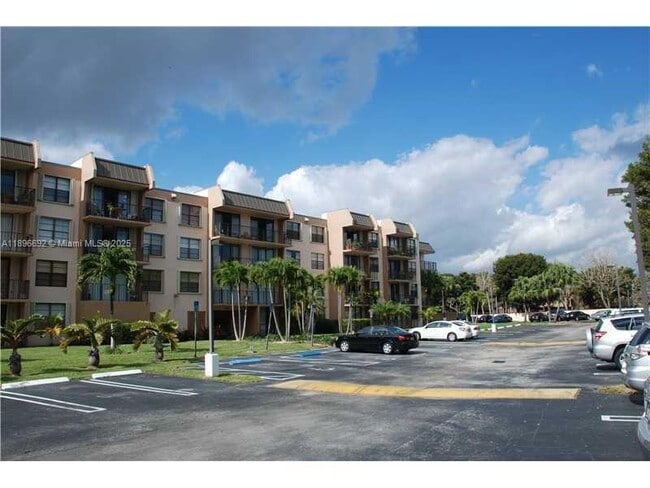 Primary Photo - 13020 SW 92nd Ave