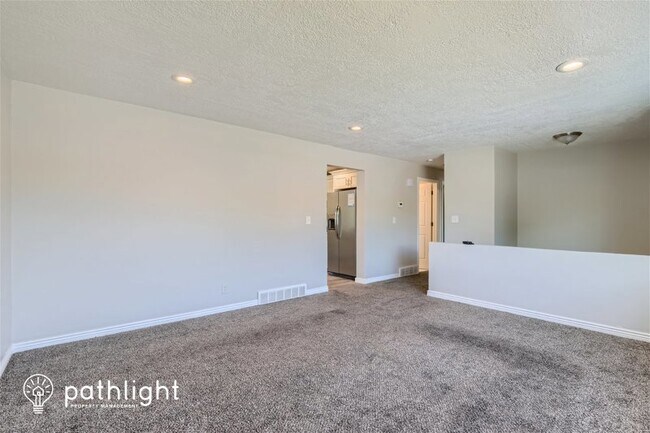 Building Photo - 667 West 2200 North