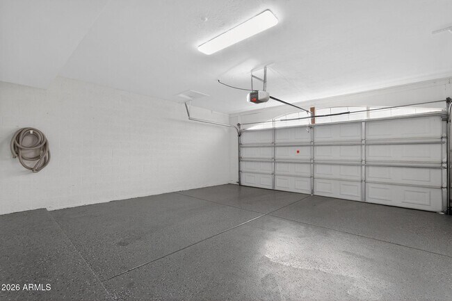 Building Photo - 10897 N 78th St