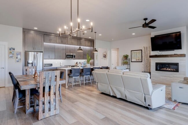 Building Photo - New home for Rent! Great Location.