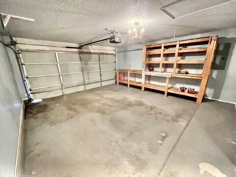 Building Photo - Charming 3 Bed, 2 Bath Brick Home on Corner Lot – Fireplace, 2-Car Garage & Conveniently located!