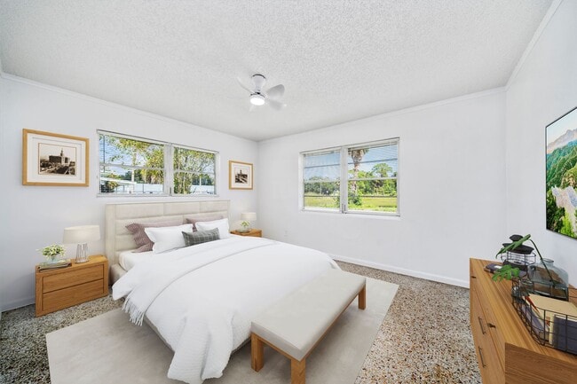 Building Photo - SUNNYSIDE PARK