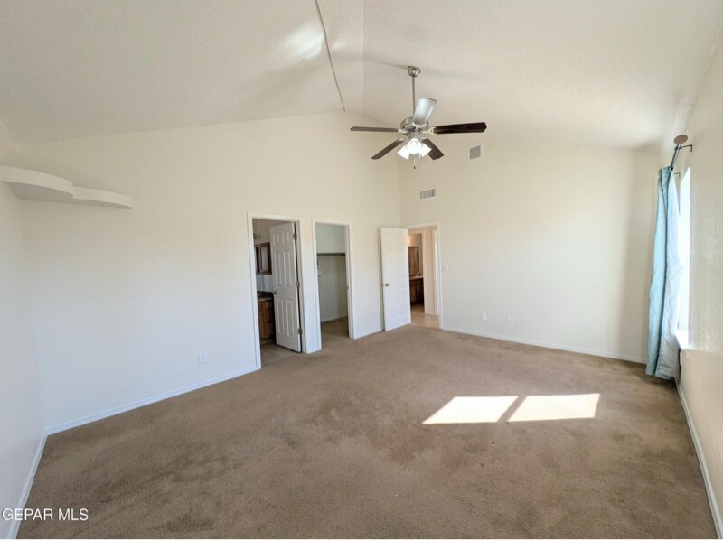 Building Photo - 11740 Autumn Wheat Dr