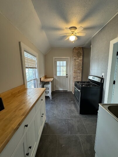 Building Photo - 3515 Grand Ave S