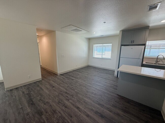Primary Photo - Free Month of Rent for Move in before Dec 1st - Brand New Upstairs 3 Bedroom Apartment