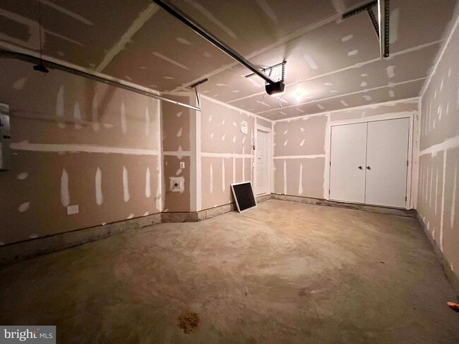 Building Photo - 253 Telluride Wy
