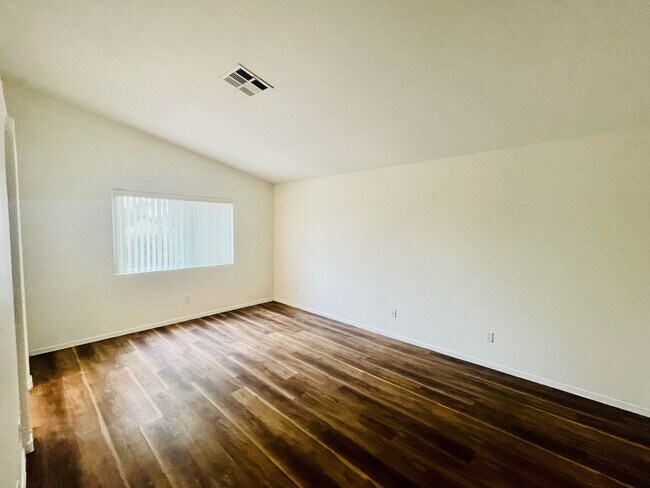 Building Photo - Coming Soon: Fantastic 3 Bedroom Home in S...